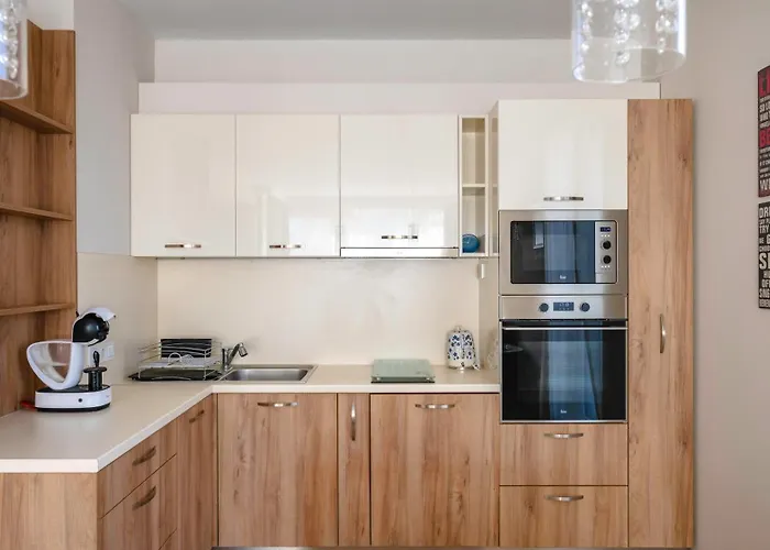 Modern & Spacious By Flat Mаnager