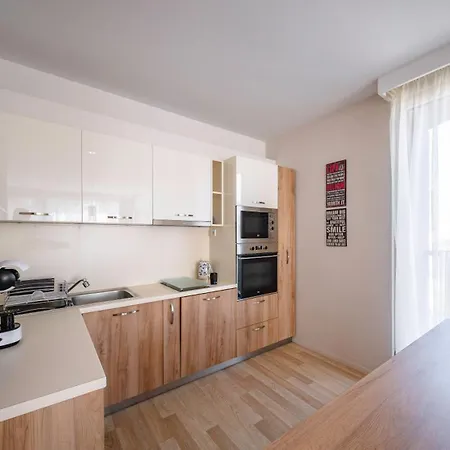 Modern & Spacious By Flat Mаnager Sofía